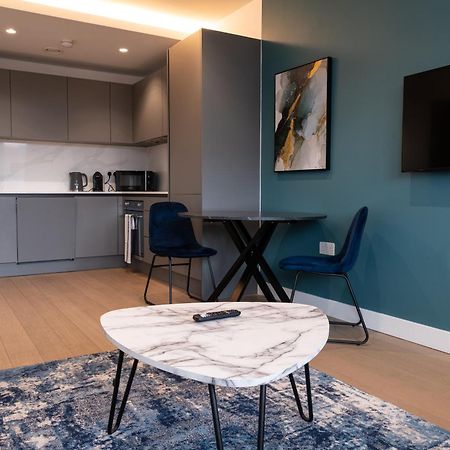 Ferienwohnung Charles Hope London Brentford Exterior foto