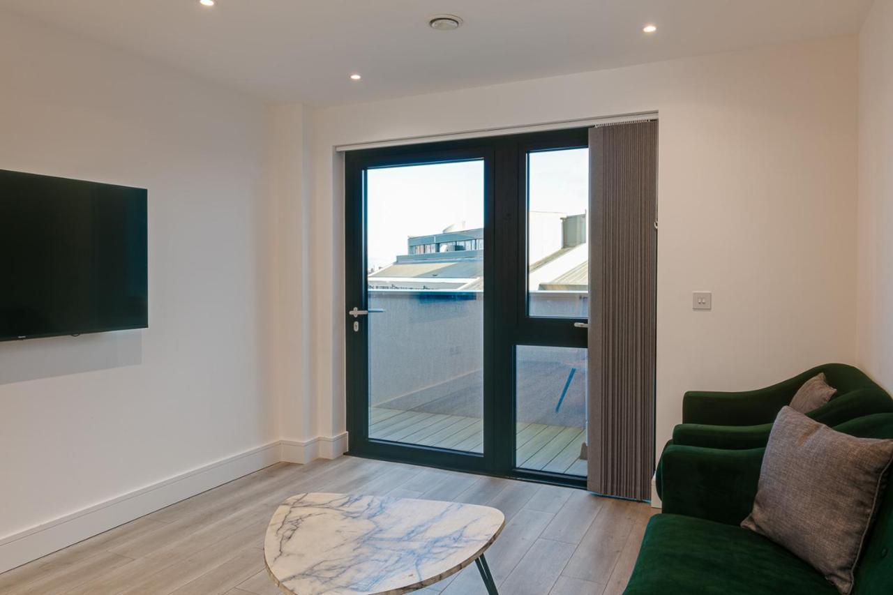 Ferienwohnung Charles Hope London Brentford Exterior foto