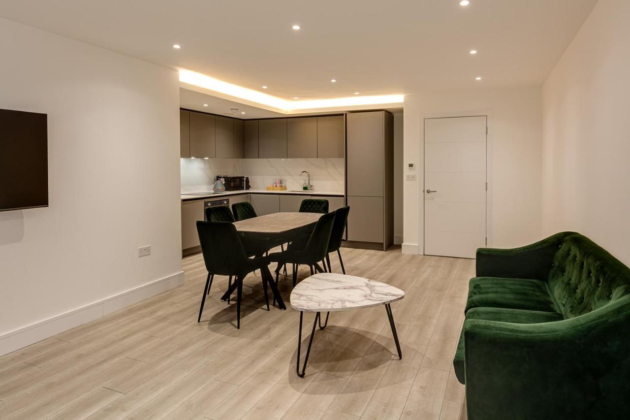 Ferienwohnung Charles Hope London Brentford Exterior foto