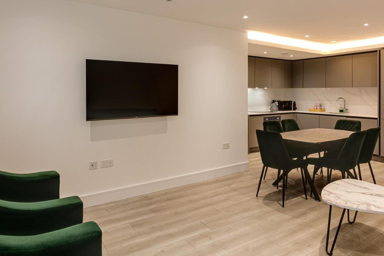 Ferienwohnung Charles Hope London Brentford Exterior foto