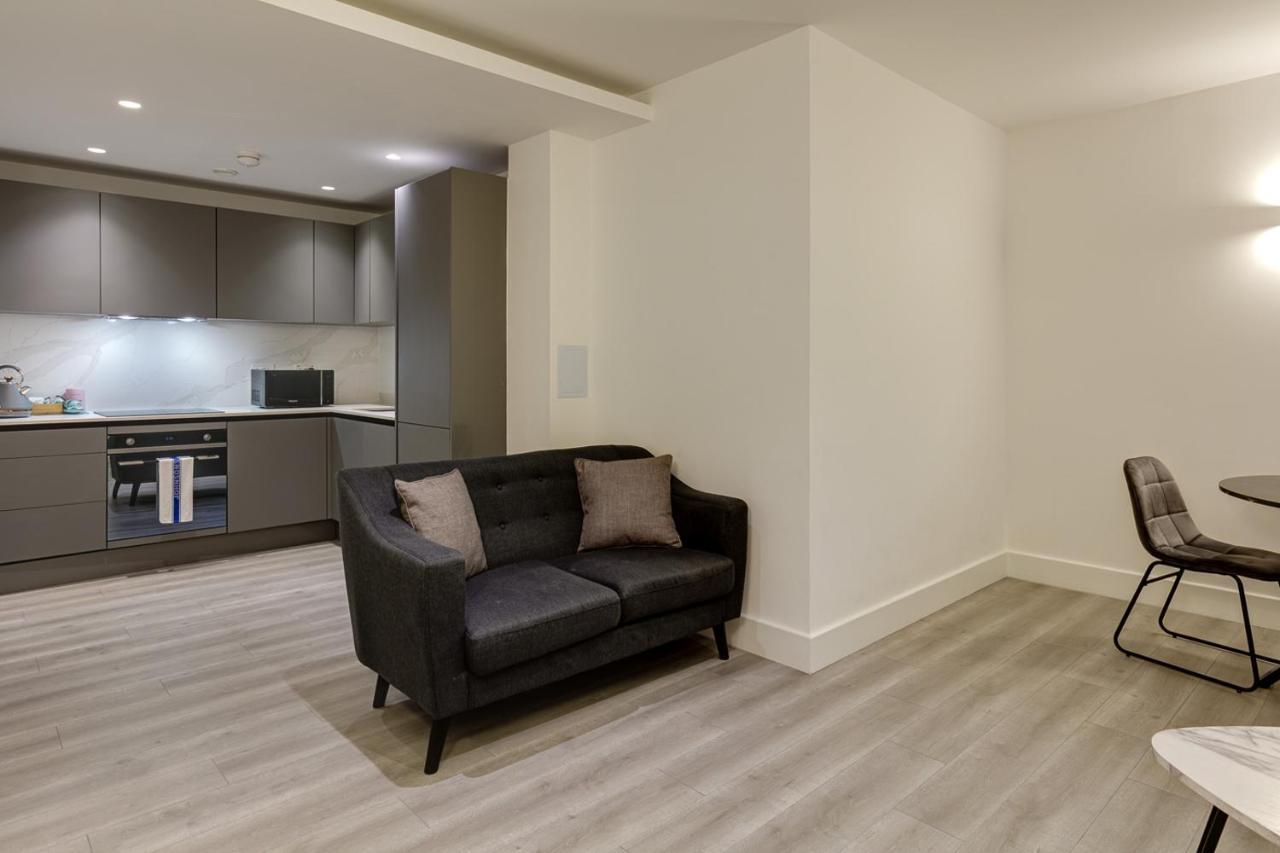 Ferienwohnung Charles Hope London Brentford Exterior foto