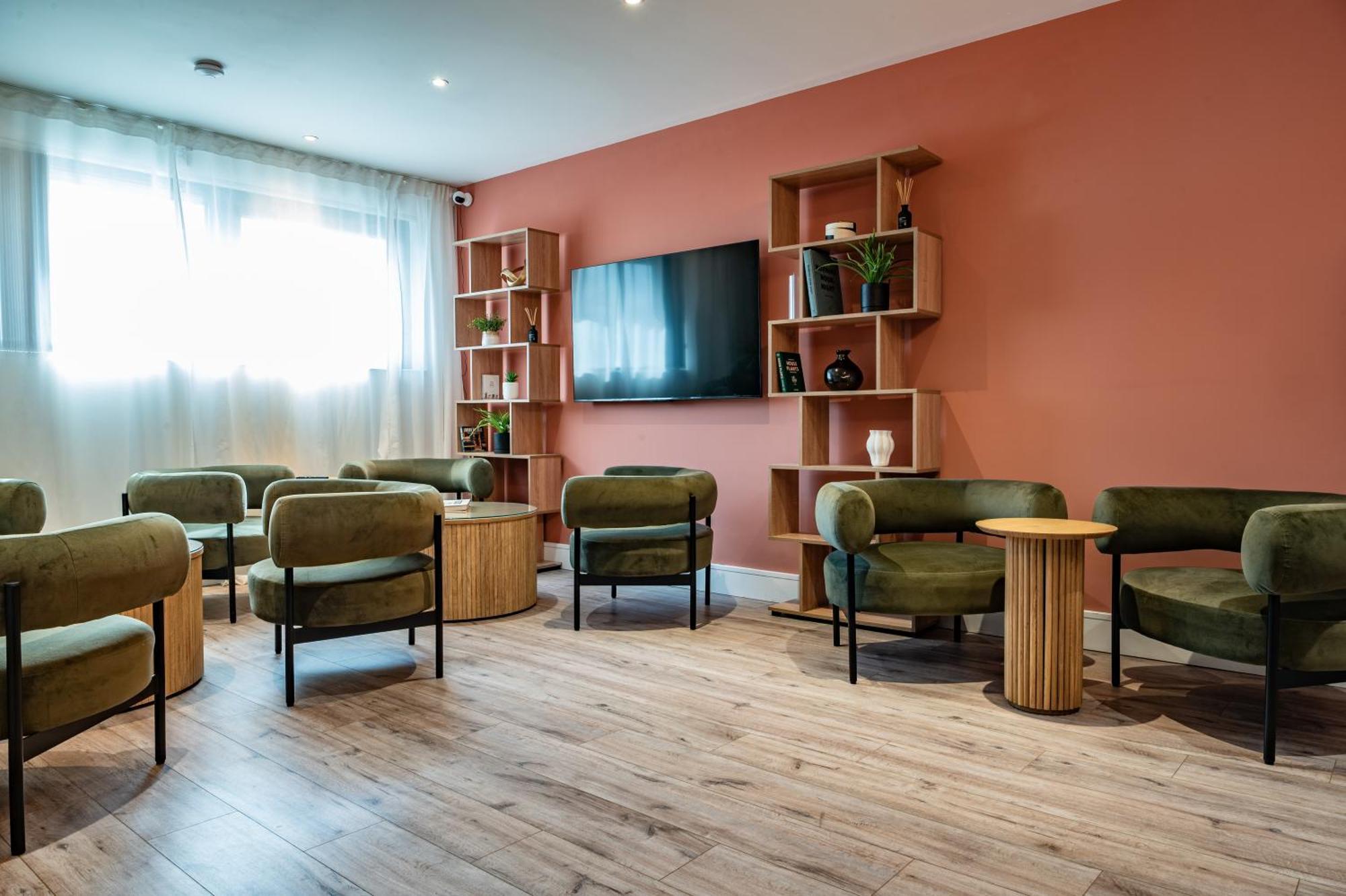 Ferienwohnung Charles Hope London Brentford Exterior foto